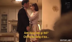 Em trai bí mật dí vợ mới cưới của anh trai ngay cả khi anh trai bên cạnh