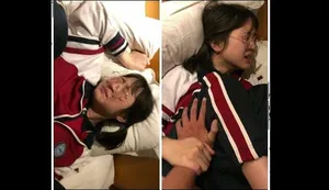 Bố dượng đồi bại theo dõi con gái dậy thì chỉ để làm thịt